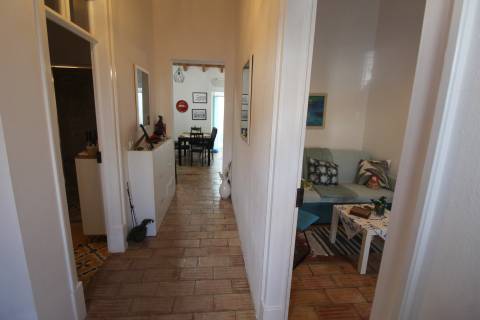 Encantadora casa térrea totalmente remodelada no coração de Castro Marim.