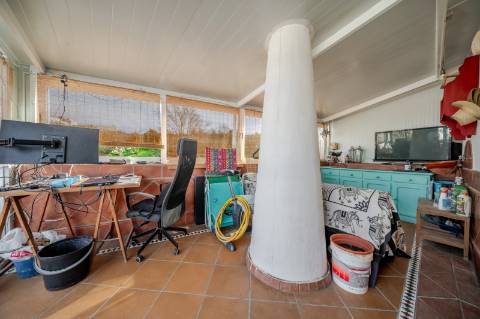 Moradia T4 com 4 Pisos e Loja | Garagem | Rooftop Panorâmico Vista Rio | Ayamonte