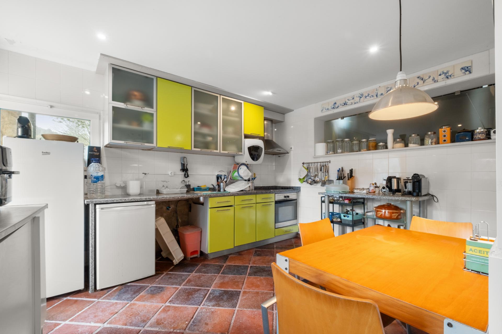 Quinta com Moradia e Terreno Total de 4.680 m² | Arruda dos Vinhos