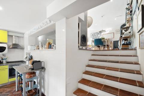 Quinta com Moradia e Terreno Total de 4.680 m² | Arruda dos Vinhos