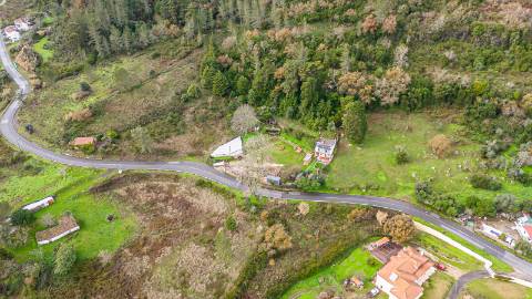 Quinta com Moradia e Terreno Total de 4.680 m² | Arruda dos Vinhos