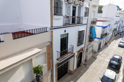 Prédio e Loja 345m2 | 4 Pisos - Habitação - Garagem - Rooftop Vista Rio