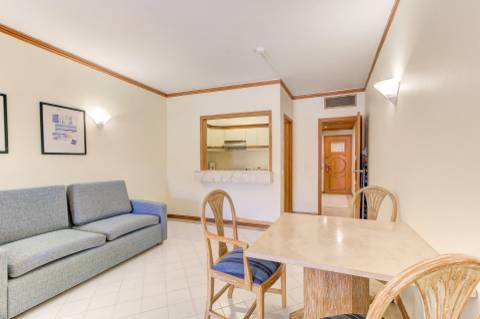 Apartamento T0 à Venda a Apenas 250 Metros da Praia - Luna Clube Oceano, Albufeira, Algarve