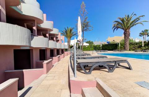 Apartamento T0 à Venda a Apenas 250 Metros da Praia - Luna Clube Oceano, Albufeira, Algarve