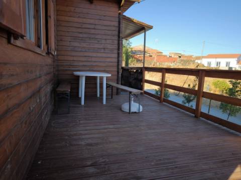 MORADIA - CASA DE MADEIRA T1 - COM PISCINA - ARRENDAMENTO DE SETEMBRO A JUNHO - ALCARIAS GRANDES - CASTRO MARIM - ALGARVE