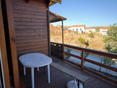 MORADIA - CASA DE MADEIRA T1 - COM PISCINA - ARRENDAMENTO DE SETEMBRO A JUNHO - ALCARIAS GRANDES - CASTRO MARIM - ALGARVE