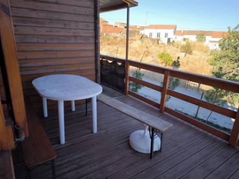 MORADIA - CASA DE MADEIRA T1 - COM PISCINA - ARRENDAMENTO DE SETEMBRO A JUNHO - ALCARIAS GRANDES - CASTRO MARIM - ALGARVE