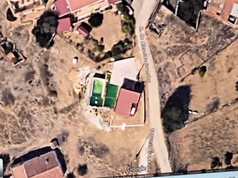 MORADIA - CASA DE MADEIRA T1 - COM PISCINA - ARRENDAMENTO DE SETEMBRO A JUNHO - ALCARIAS GRANDES - CASTRO MARIM - ALGARVE