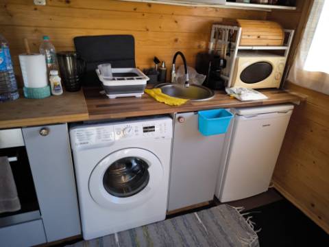 MORADIA - CASA DE MADEIRA T1 - COM PISCINA - ARRENDAMENTO DE SETEMBRO A JUNHO - ALCARIAS GRANDES - CASTRO MARIM - ALGARVE