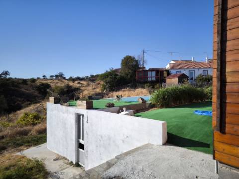 MORADIA - CASA DE MADEIRA T1 - COM PISCINA - ARRENDAMENTO DE SETEMBRO A JUNHO - ALCARIAS GRANDES - CASTRO MARIM - ALGARVE