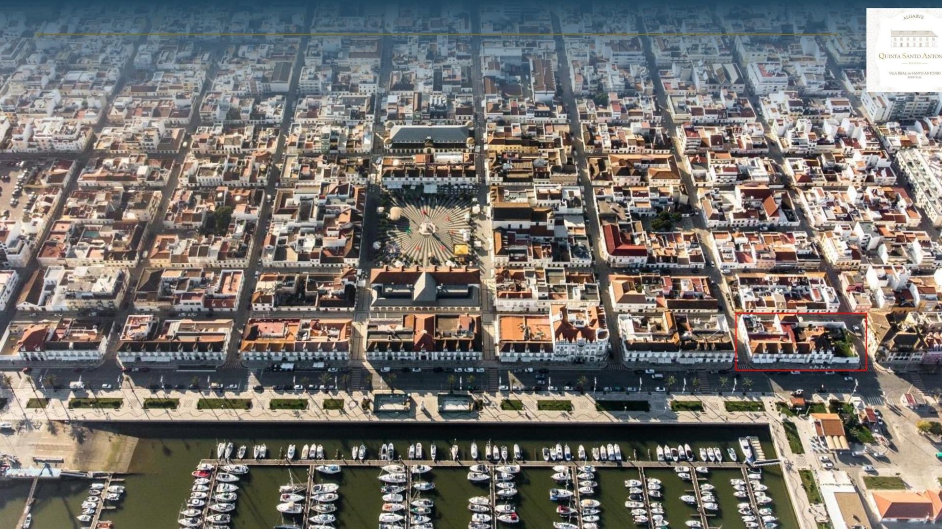 Apartamento T3 duplex à venda em Edifício Pombalino