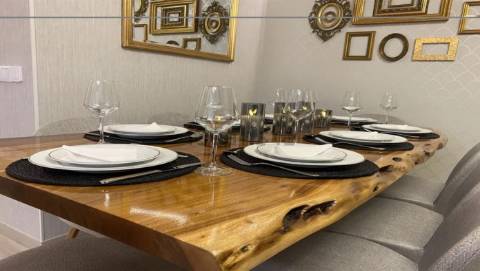 Apartamento T3 de Alto Padrão a 300m da Praia - Elegância, Conforto e Rentabilidade Garantida