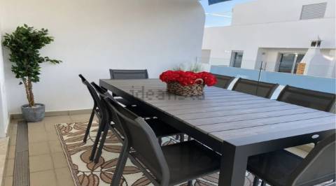 Apartamento T3 de Alto Padrão a 300m da Praia - Elegância, Conforto e Rentabilidade Garantida