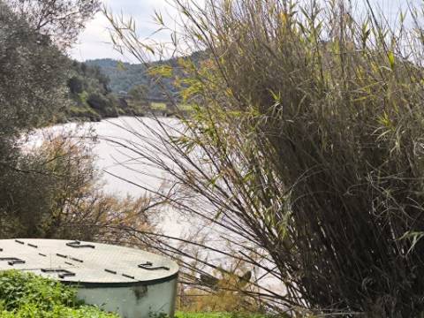 TERRENO RÚSTICO COM 1.920 M² - PRÓXIMO A ELETRICIADADE - JUNTO À RIBEIRA DE ODELEITE - FOZ DE ODELEITE EM CASTRO MARIM - ALGARVE