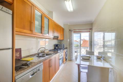 Apartamento T2 Moderno com Vista Mar - Praia da Alagoa, Altura