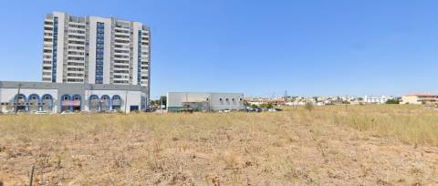 Terreno Urbano em Faro - Excelente Oportunidade de Investimento!