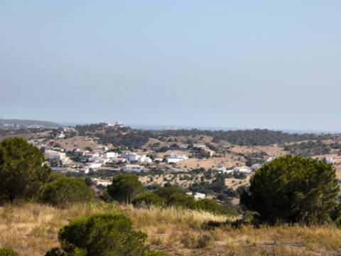 TERRENO COM 11 HECTARES - VISTA MAR - LAGO PRIVADO - EM VALE DAS ZORRAS - CASTRO MARIM - ALGARVE