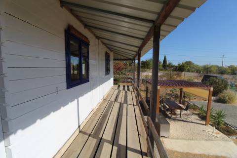 Moradia com Terreno de 880 m² - Balurcos - Alcoutim