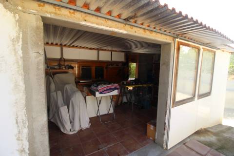 Moradia com Terreno de 880 m² - Balurcos - Alcoutim