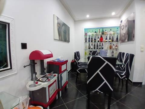 Apartamento T3 totalmente renovado! Olhão Centro