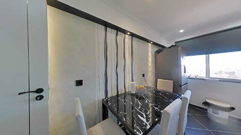 Apartamento T3 totalmente renovado! Olhão Centro