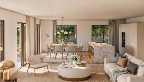 Moradia T4 com Piscina Privativa | Condomínio de Luxo | Costa da Caparica