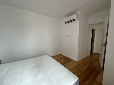 Apartamento T2 Novo Anual centro Vila Real de Santo António