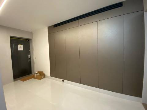 Apartamento T3 com terraço privativo em Loulé