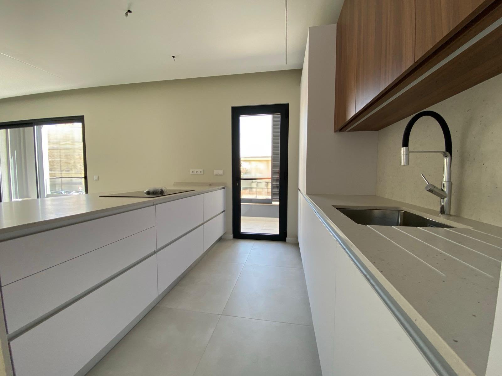 Apartamento T2 Novo no Centro de Loulé - Excelente áreas!