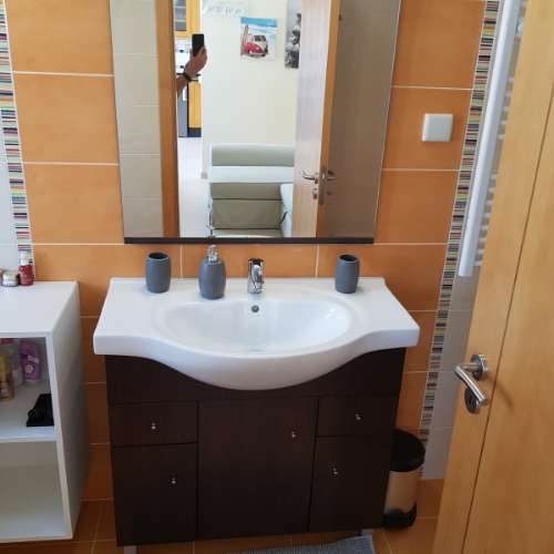 Estúdio/ T0 para venda na principal avenida de Vila Real de Santo António