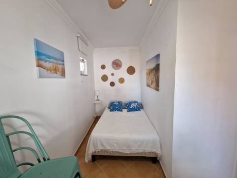 Moradia T2 com Terraço e Vista para o Sapal - Arrendamento Anual - São Bartolomeu do Sul - Castro Marim