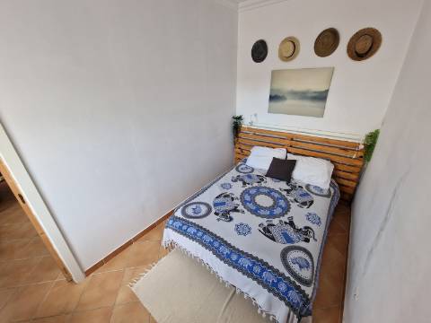 Moradia T2 com Terraço e Vista para o Sapal - Arrendamento Anual - São Bartolomeu do Sul - Castro Marim