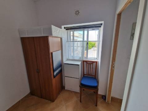 Moradia T2 com Terraço e Vista para o Sapal - Arrendamento Anual - São Bartolomeu do Sul - Castro Marim