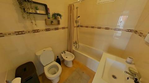 Moradia T2 com Terraço e Vista para o Sapal - Arrendamento Anual - São Bartolomeu do Sul - Castro Marim