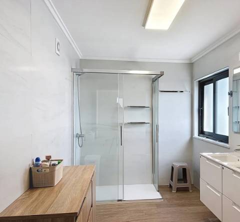 Penthouse T2 Exclusiva com Amplas Varandas e Vista Rio - Vila Real de Santo António