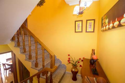 Moradia T4 em Urbanização Tranquila, em Tavira