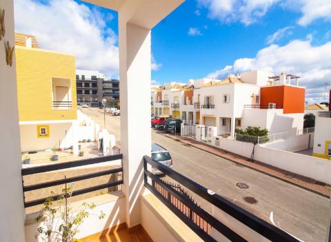 Moradia T4 em Urbanização Tranquila, em Tavira