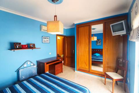 Moradia T4 em Urbanização Tranquila, em Tavira