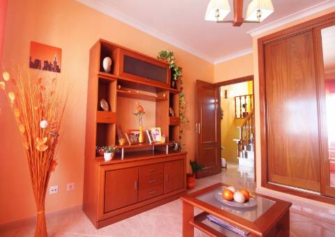 Moradia T4 em Urbanização Tranquila, em Tavira