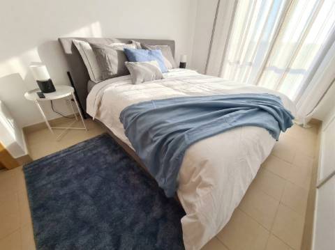 Conceição de Tavira, Apartamento T2 em Prédio com Piscina.