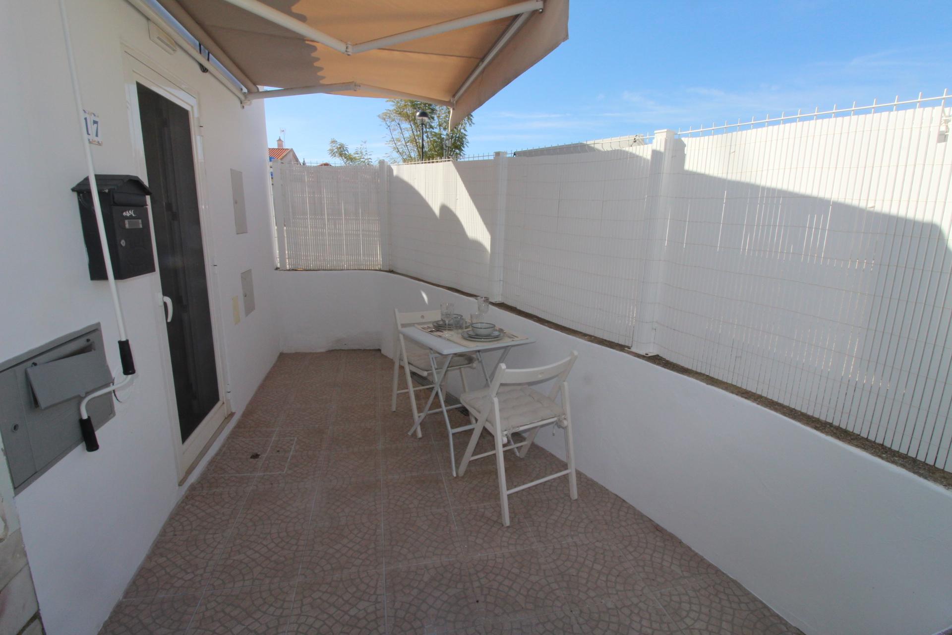 Encantadora moradia T1 totalmente remodelada, vendida mobilada e equipada, pronta a habitar!