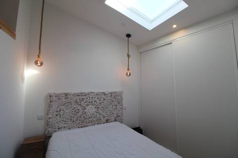 Encantadora moradia T1 totalmente remodelada, vendida mobilada e equipada, pronta a habitar!