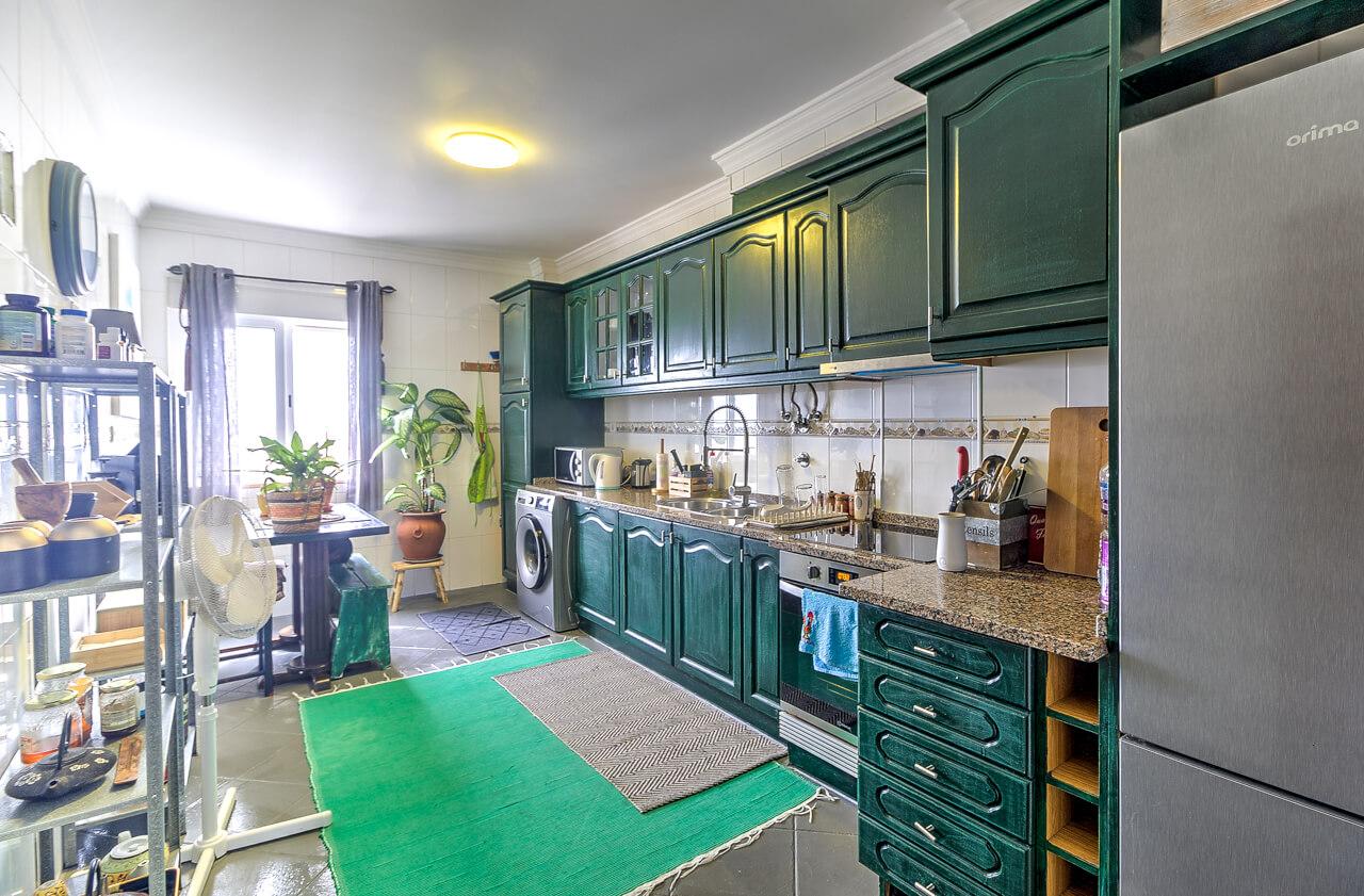 Incrível apartamento T3 com vista para a cidade e para o mar!