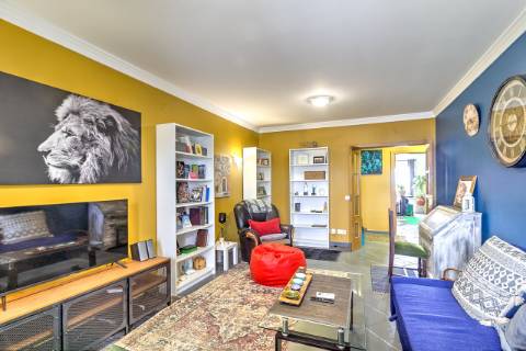 Incrível apartamento T3 com vista para a cidade e para o mar!