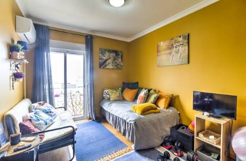 Incrível apartamento T3 com vista para a cidade e para o mar!