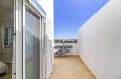 Moradia T2+1 em Cacela em Condomínio Fechado com Piscina