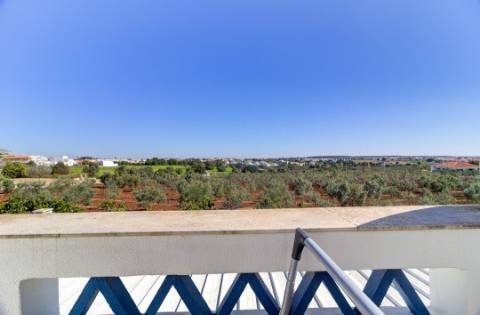 Moradia T2+1 em Cacela em Condomínio Fechado com Piscina