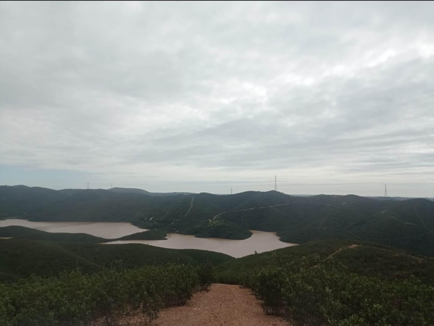 Propriedade Exclusiva na Barragem do Funcho - Terreno Único com Ancoradouro Privativo