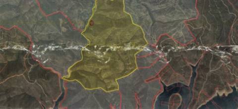 Propriedade Exclusiva na Barragem do Funcho - Terreno Único com Ancoradouro Privativo