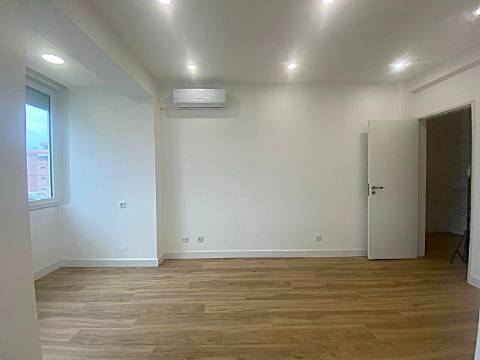 Apartamento T1 em Faro